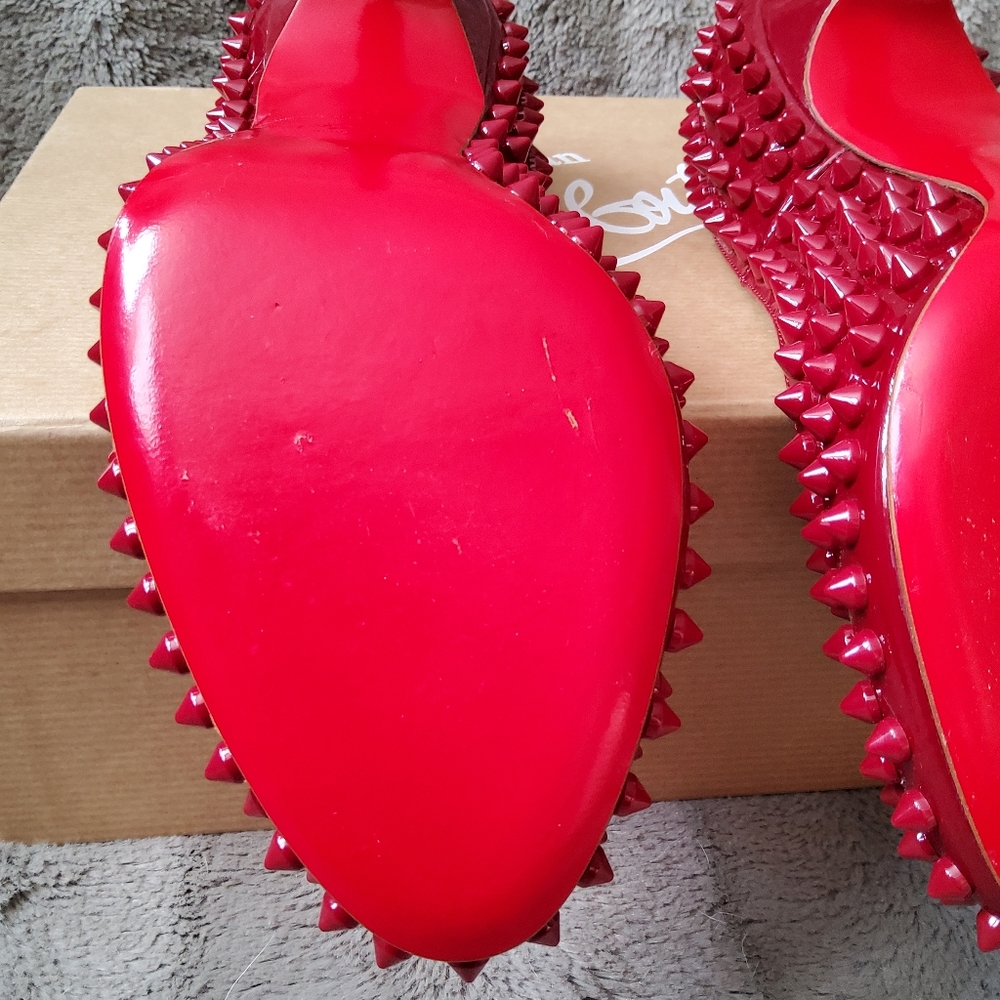 NEW gorgeous Christian Louboutin Fifi Spikes in Rouge size 37 - Picture 7 of 9